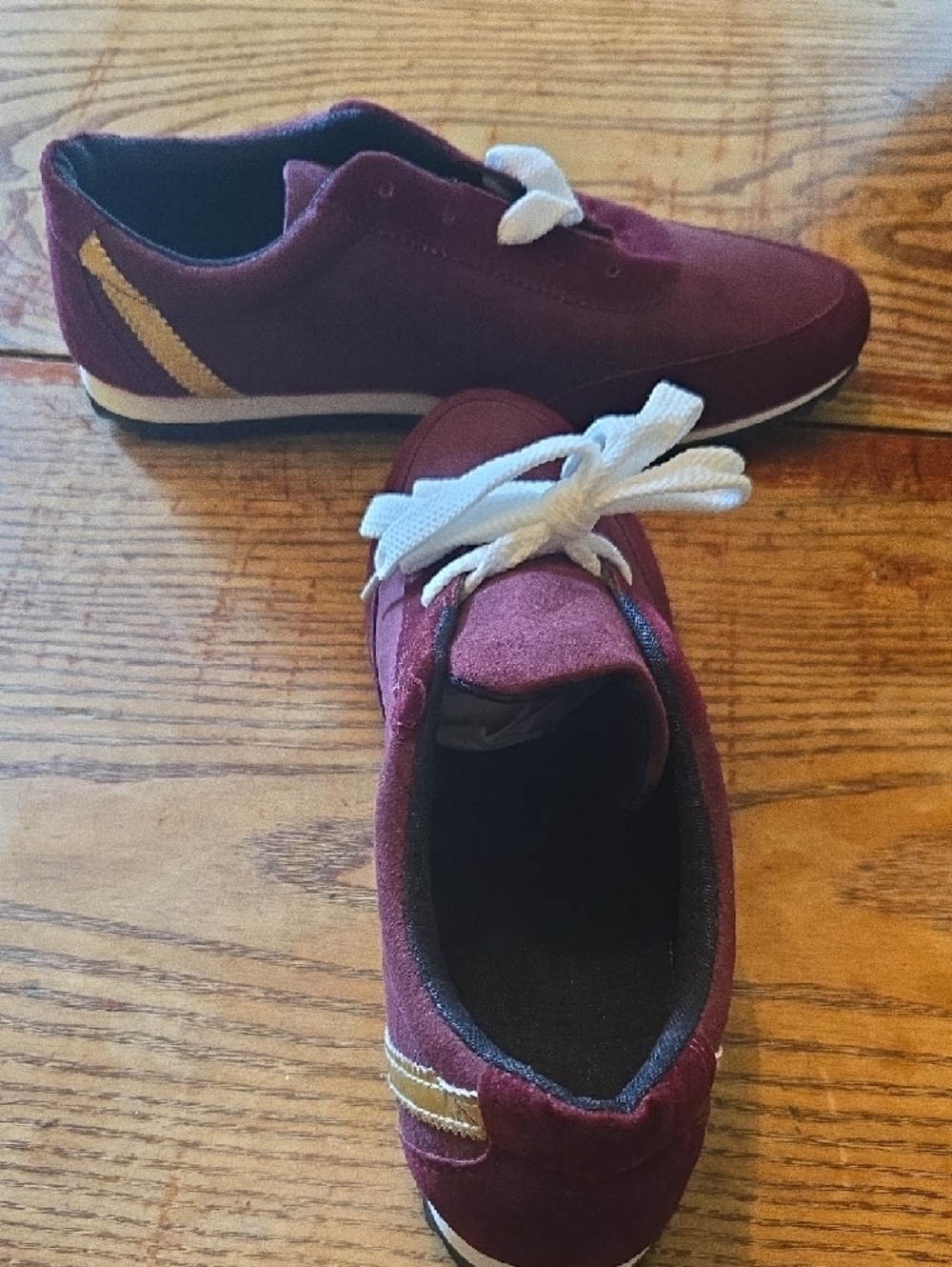 Maroon Suede Sneakers Size 11 US/ Size 45 EUwith White Laces By Polligie - Picture 3 of 13